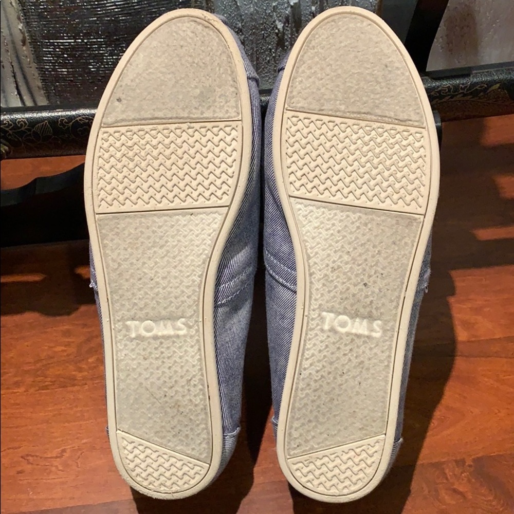 Shoes - Picture 6 of 6
